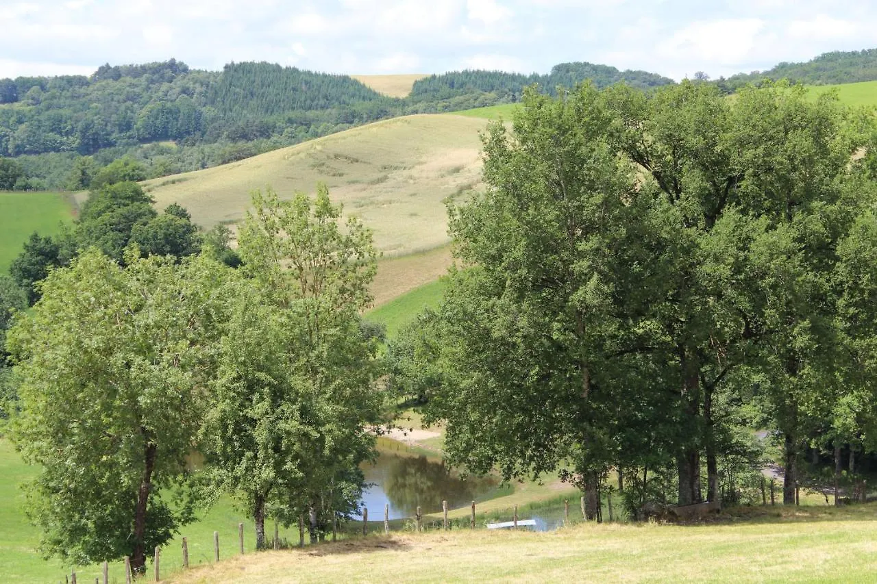 Chambres D'Hotes A La Campagne Ladinhac France