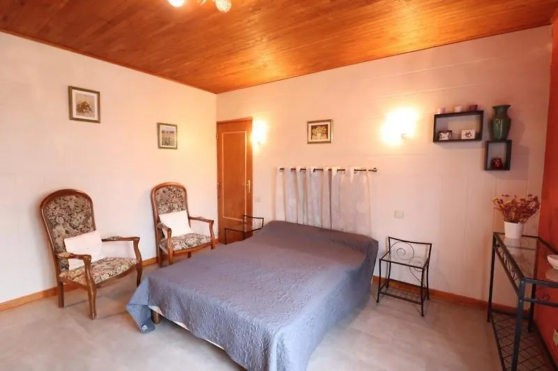 Guest house Chambres D'Hotes A La Campagne Ladinhac France