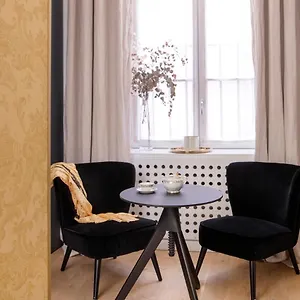 Mihotel Charité Hotel